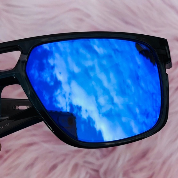 Oakley Sunglasses 😎